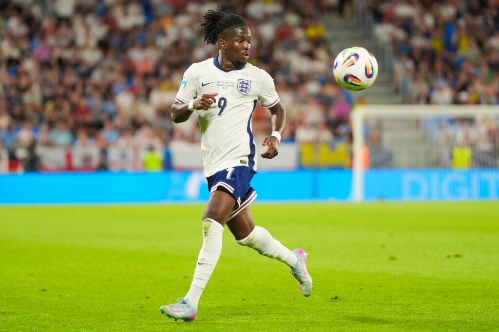 Graeme Bailey reported on TBR Football that several Premier League sides are considering signing Jonathan Rowe, and Everton are one of them.