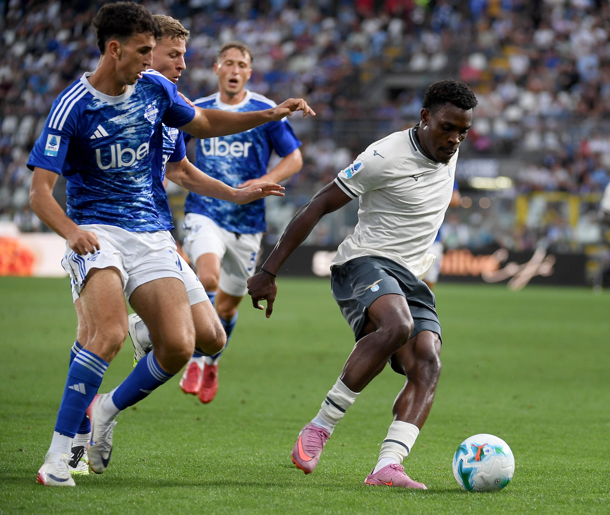 Sunderland target Fisayo Dele-Bashiru in action for Lazio