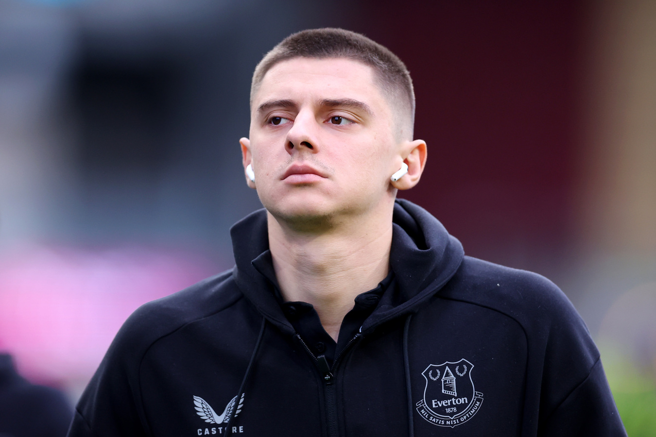 Everton Set To Trigger Mykolenko Contract Extension
