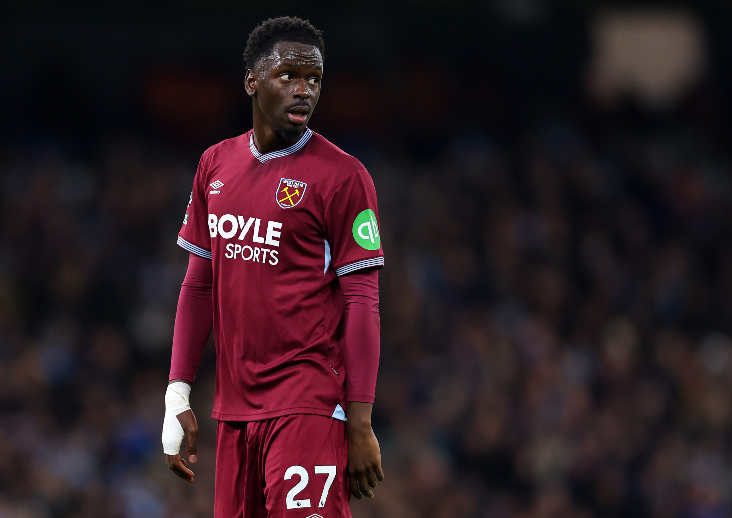 Galatasaray Return Back For West Ham Midfielder