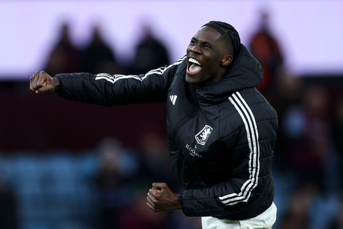 Aston Villa Provide Stern Response To Manchester United For £50m Star