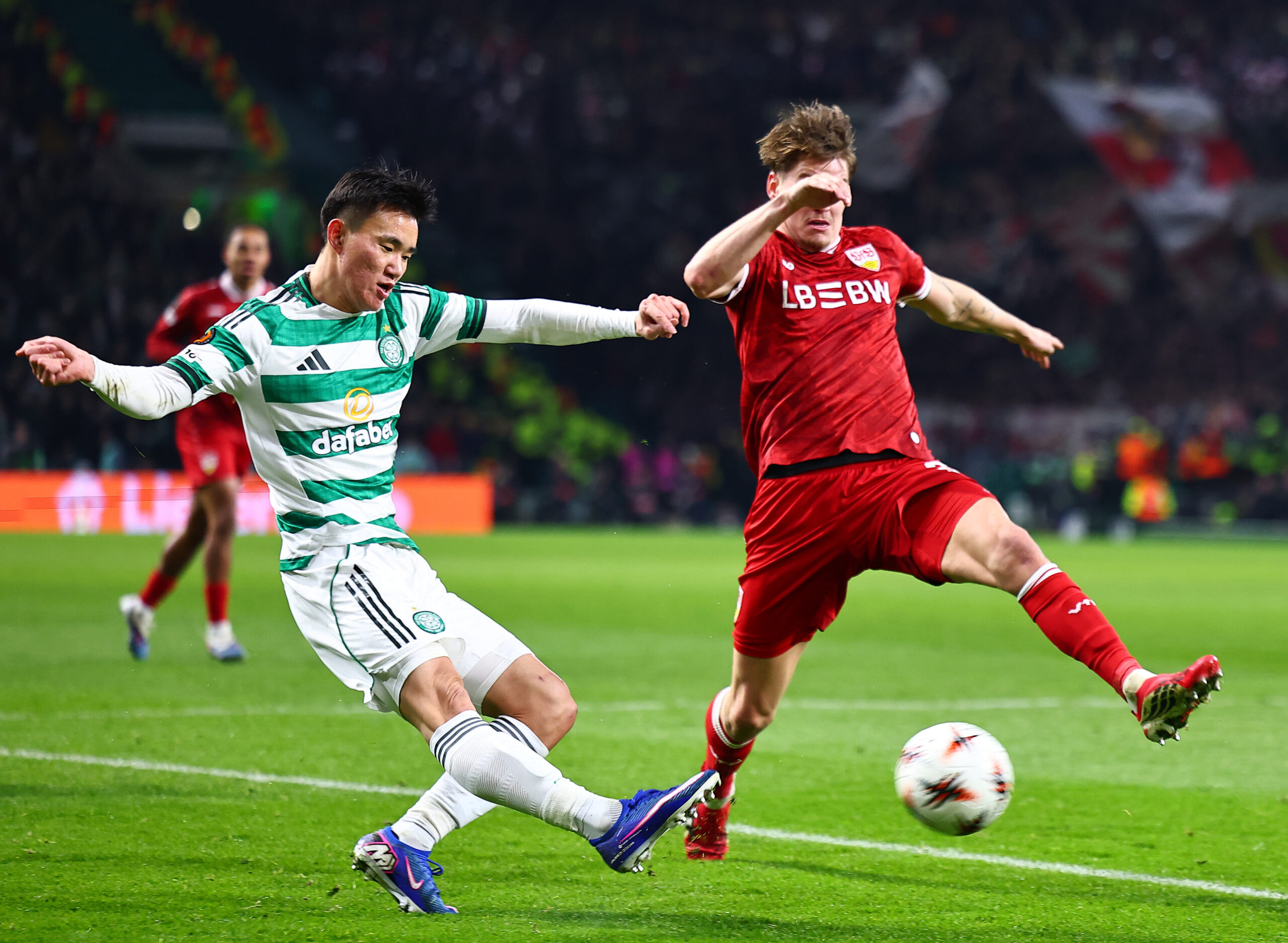 Celtic winger Yang in action against Stuttgart