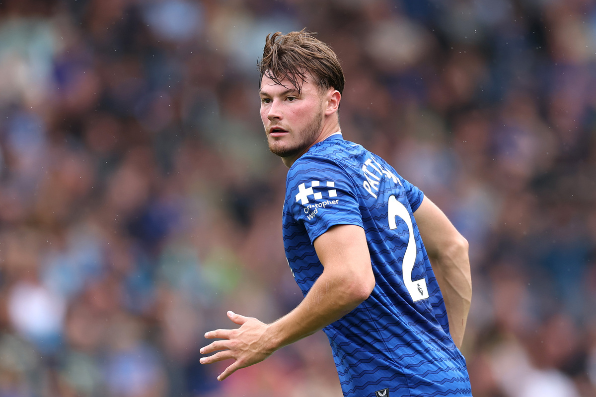 €10m Everton Man Wanted By Sevilla In Summer: Should Toffees Sell Or Loan Him?