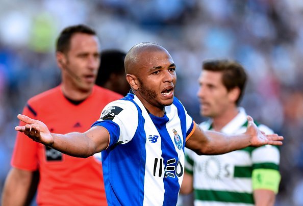 Porto's Algerian midfielder Yacine Brahimi gestures during the Portuguese league football match FC Porto vs Sporting CP at the Dragao stadium in Porto on April 29, 2016. / AFP / FRANCISCO LEONG        (Photo credit should read FRANCISCO LEONG/AFP/Getty Images)