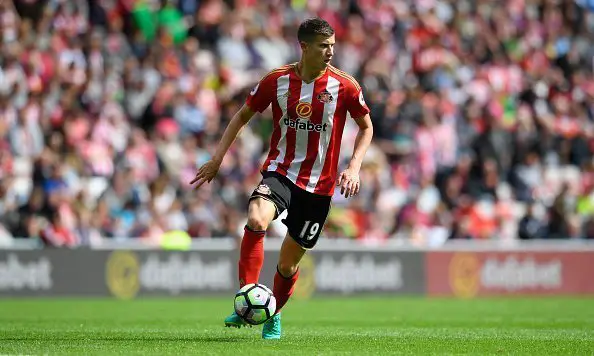 SUNDERLAND, ENGLAND - AUGUST 21:  Sunderland player Paddy McNair in action during the Premier League match between Sunderland and Middlesbrough at Stadium of Light on August 21, 2016 in Sunderland, England.  (Photo by Stu Forster/Getty Images )