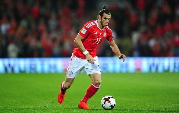 CARDIFF, UNITED KINGDOM - SEPTEMBER 05: Gareth Bale of Wales during the 2018 FIFA World Cup Qualifier between Wales and Moldova at the Cardiff City Stadium on September 5, 2016 in Cardiff, Wales. (Photo by Harry Trump/Getty Images)