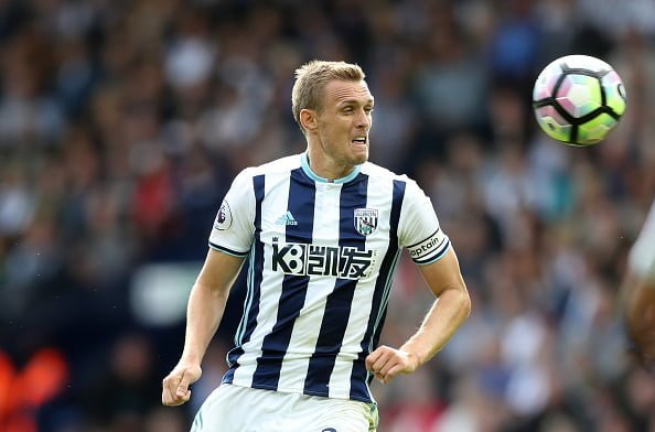 WEST BROMWICH, ENGLAND - AUGUST 20: Darren Fletcher of West Bromwich Albion wears the new Captain's armband during the Premier League match between West Bromwich Albion and Everton at The Hawthorns on August 20, 2016 in West Bromwich, England. (Photo by Lynne Cameron/Getty Images)