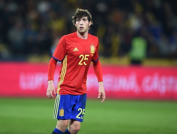 Spain's midfielder Sergi Roberto is pictured during the friendly football match between Romania and Spain in Cluj Napoca, Romania on March 27, 2016. / AFP / DANIEL MIHAILESCU        (Photo credit should read DANIEL MIHAILESCU/AFP/Getty Images)