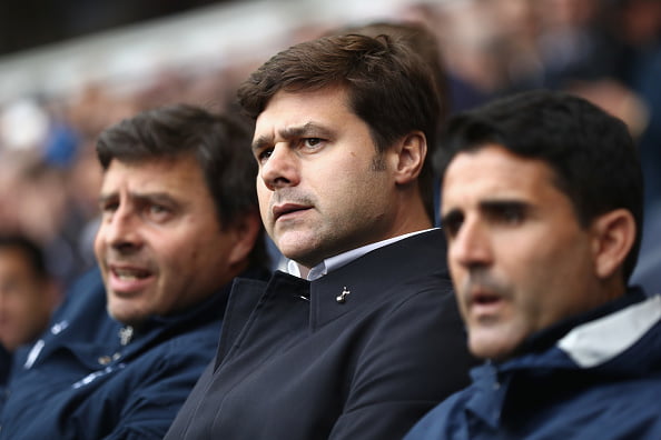 LONDON, ENGLAND - OCTOBER 29: Mauricio Pochettino, Manager of Tottenham Hotspur (C) looks on during the Premier League match between Tottenham Hotspur and Leicester City at White Hart Lane on October 29, 2016 in London, England.  (Photo by Clive Rose/Getty Images)