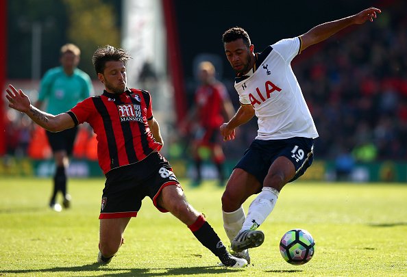 BOURNEMOUTH, ENGLAND - OCTOBER 22: Harry Arter of AFC Bournemouth (L) and Mousa Dembele of Tottenham Hotspur (R) battle for possession during the Premier League match between AFC Bournemouth and Tottenham Hotspur at Vitality Stadium on October 22, 2016 in Bournemouth, England.  (Photo by Charlie Crowhurst/Getty Images)