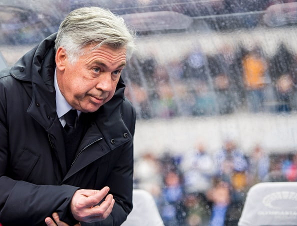 Bayern Munich's head coach Carlo Ancelotti looks on prior to the German First division Bundesliga football match Hertha Berlin vs Bayern Munich in Berlin, eastern Germany, on February 18, 2017. / AFP / ROBERT MICHAEL        (Photo credit should read ROBERT MICHAEL/AFP/Getty Images)