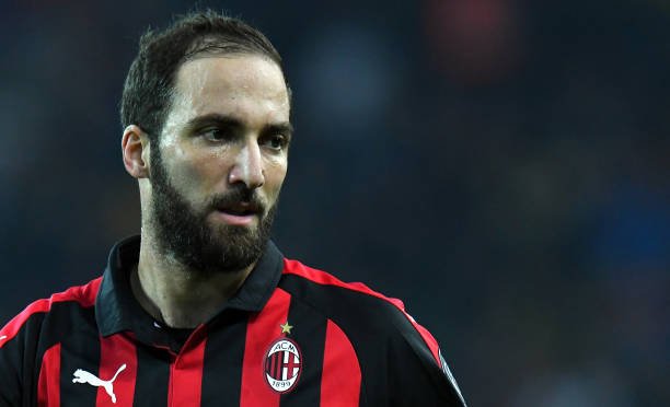UDINE, ITALY - NOVEMBER 04:  Gonzalo Higuain of AC Milan looks on during the Serie A match between Udinese and AC Milan at Stadio Friuli on November 4, 2018 in Udine, Italy.  (Photo by Alessandro Sabattini/Getty Images)
