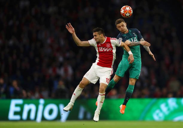 El Ghazi urges Ajax's Tadic to join Aston Villa (Tadic is in action in the photo)