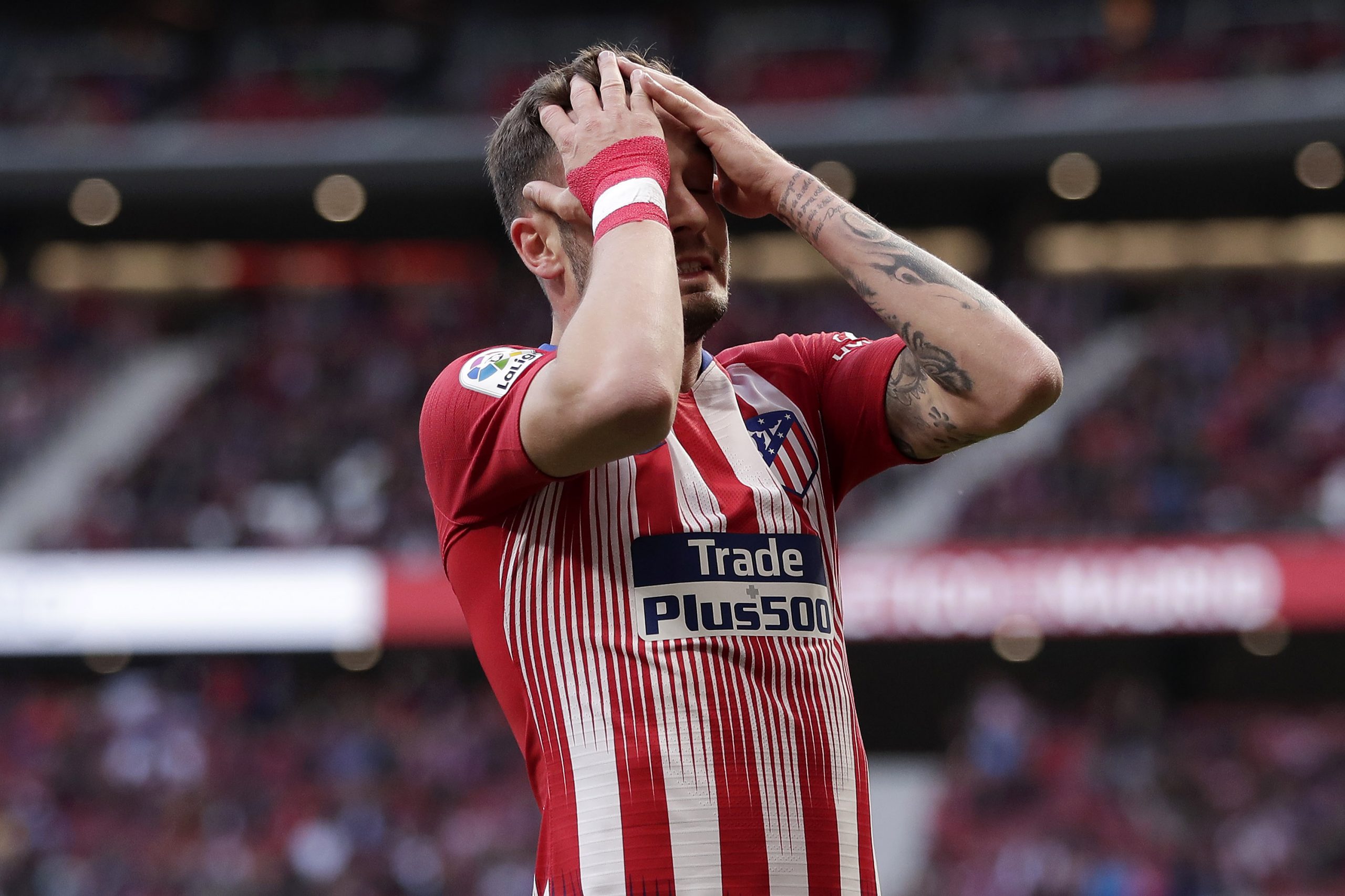 Saul Niguez of Atletico Madrid reatcs during the La Liga match between  Club Atletico de Madrid and Girona FC at Wanda Metropolitano on April 02, 2019 in Madrid, Spain. (Photo by Gonzalo Arroyo Moreno/Getty Images)