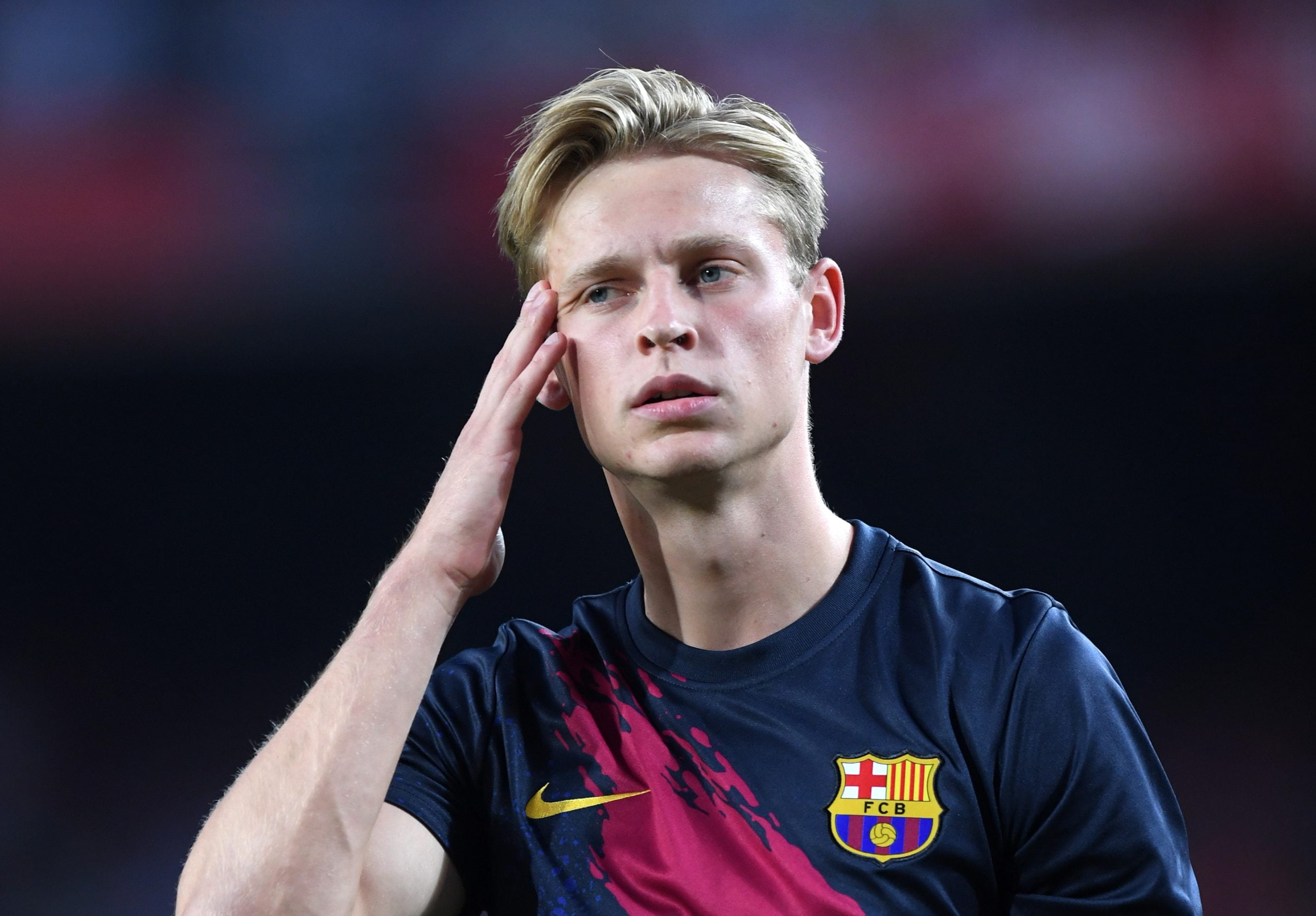 BARCELONA, SPAIN - AUGUST 25: Frenkie De Jong of Barcelona looks on prior to the Liga match between FC Barcelona and Real Betis at Camp Nou on August 25, 2019 in Barcelona, Spain. (Photo by Alex Caparros/Getty Images)
