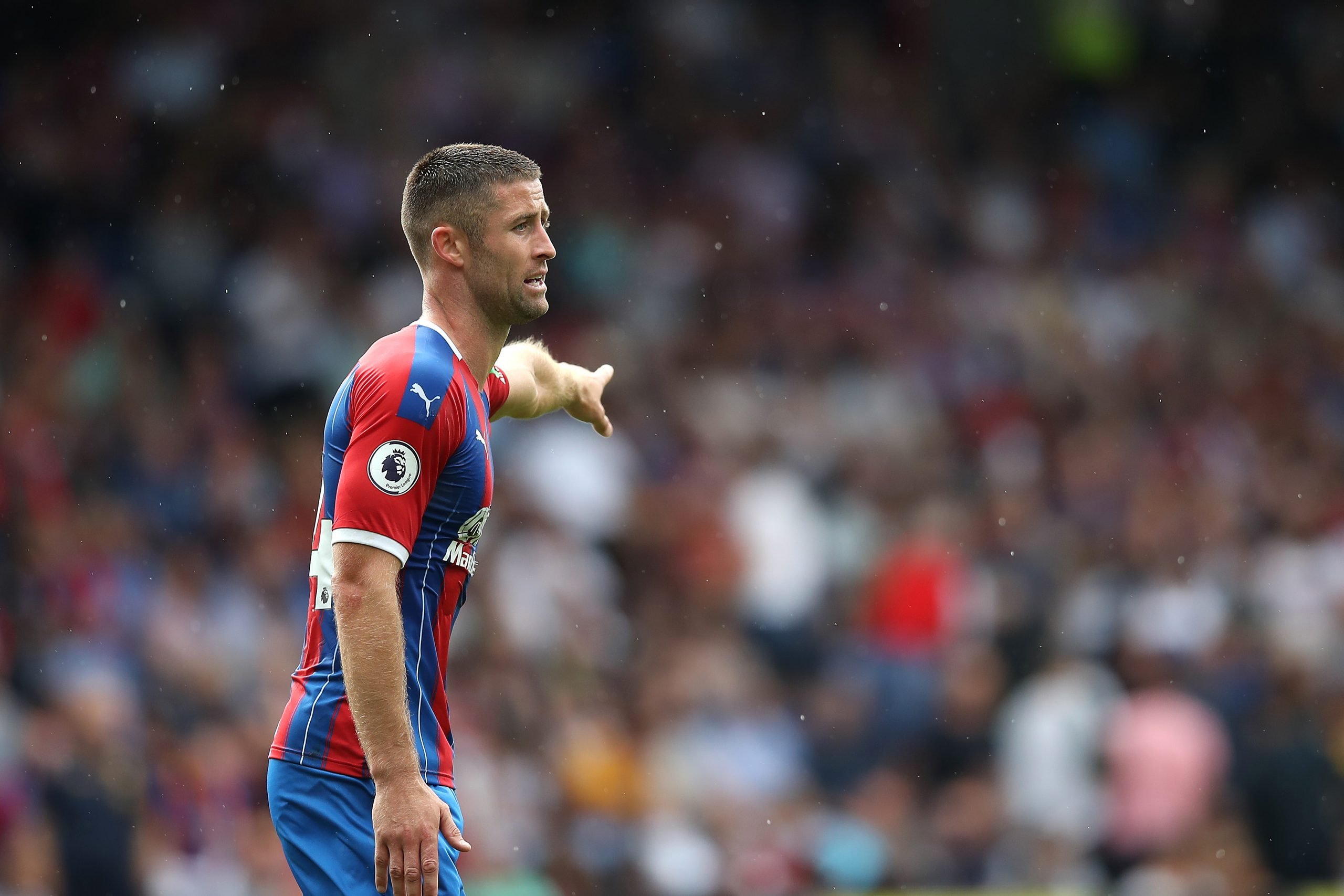 LONDON, ENGLAND - AUGUST 31: Gary Cahill of Crystal Palace in action during the Premier League match between Crystal Palace and Aston Villa at Selhurst Park on August 31, 2019 in London, United Kingdom. (Photo by Christopher Lee/Getty Images)