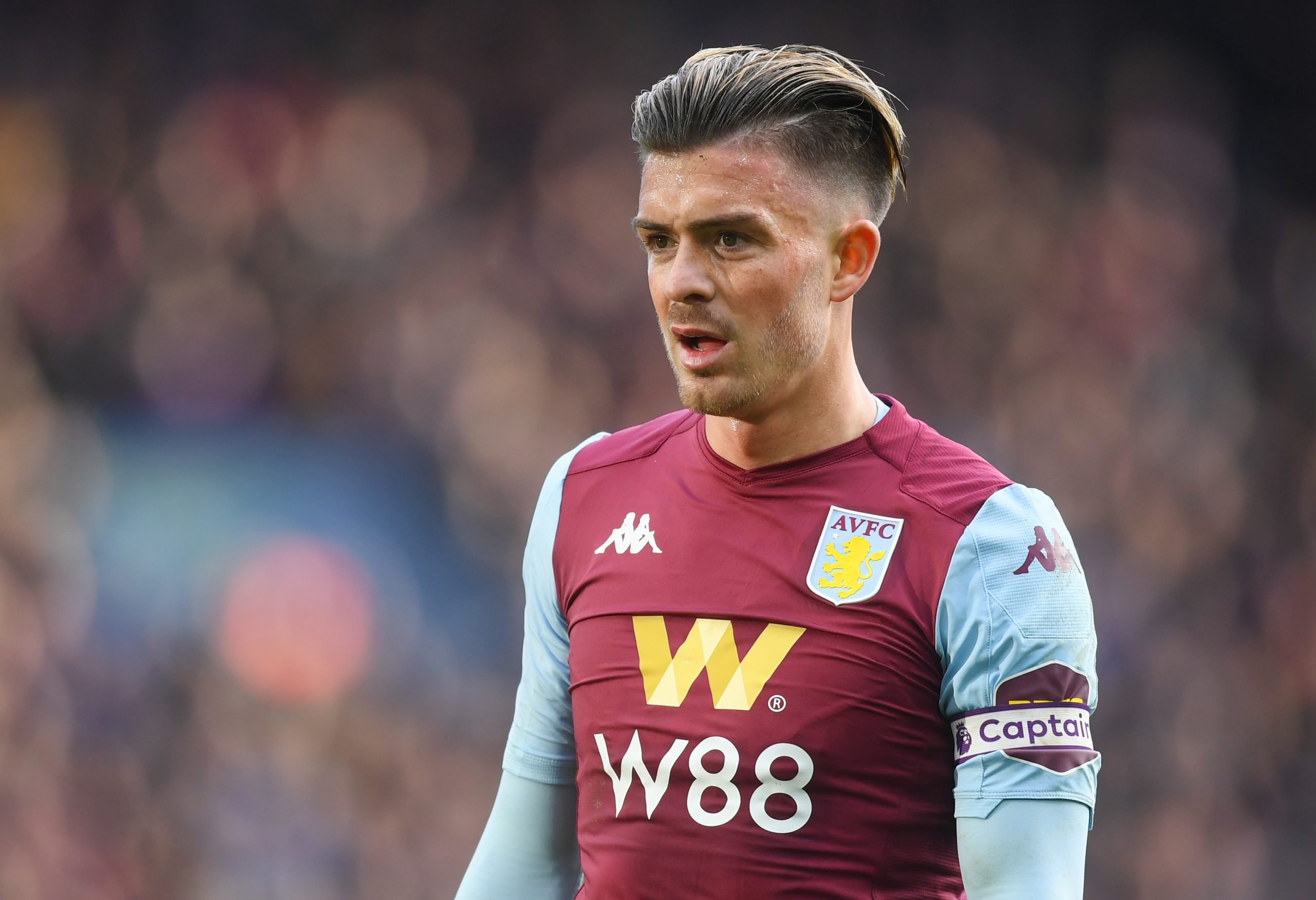 Scholes urges Grealish to join Manchester City among other clubs (Grealish is seen in the picture)