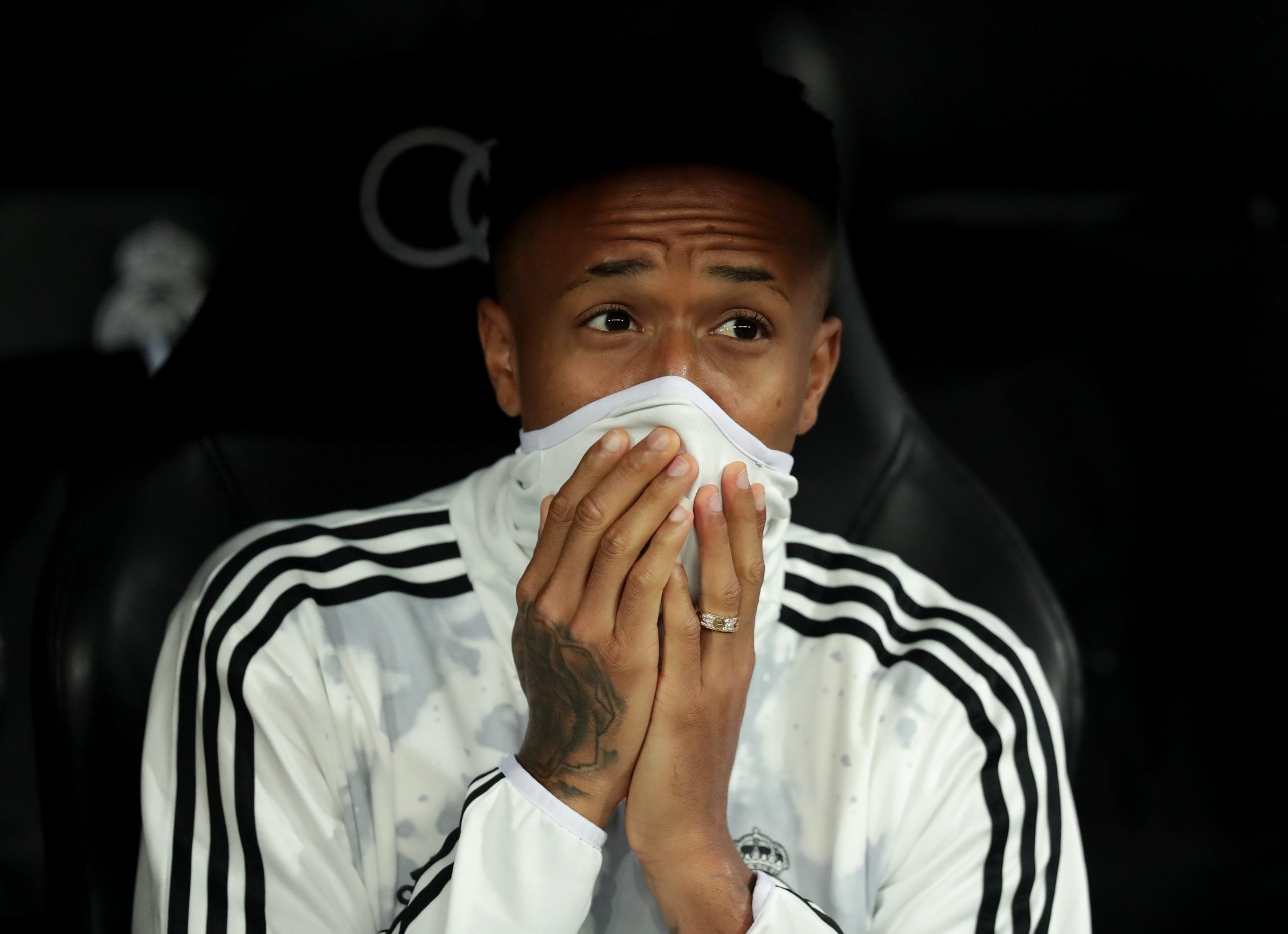 MADRID, SPAIN - OCTOBER 30: Eder Militao looks on from the bench prior to the Liga match between Real Madrid CF and CD Leganes at Estadio Santiago Bernabeu on October 30, 2019 in Madrid, Spain. (Photo by Gonzalo Arroyo Moreno/Getty Images)
