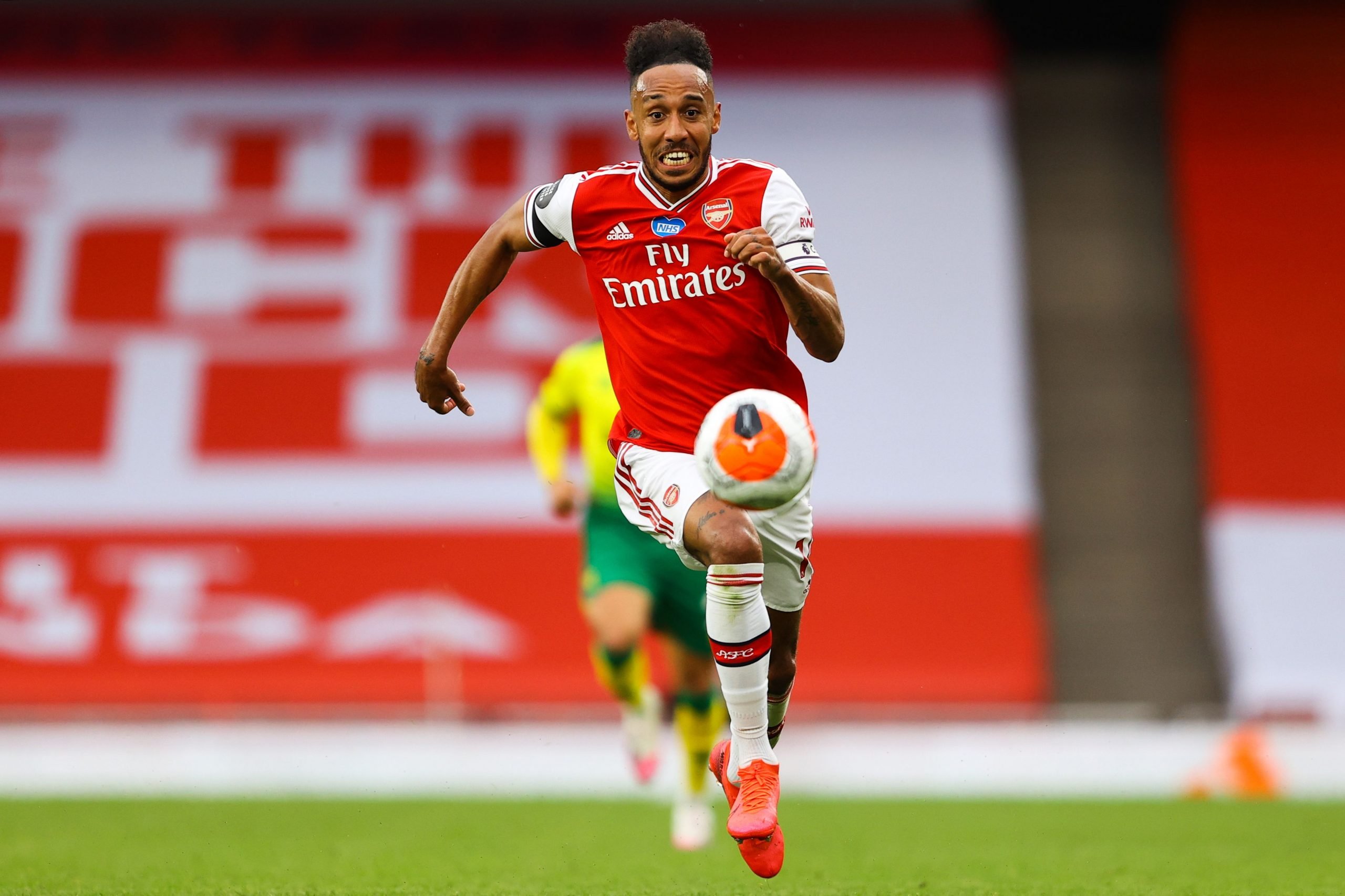 Arsenal Player Ratings Vs Norwich City - Aubameyang chases the ball