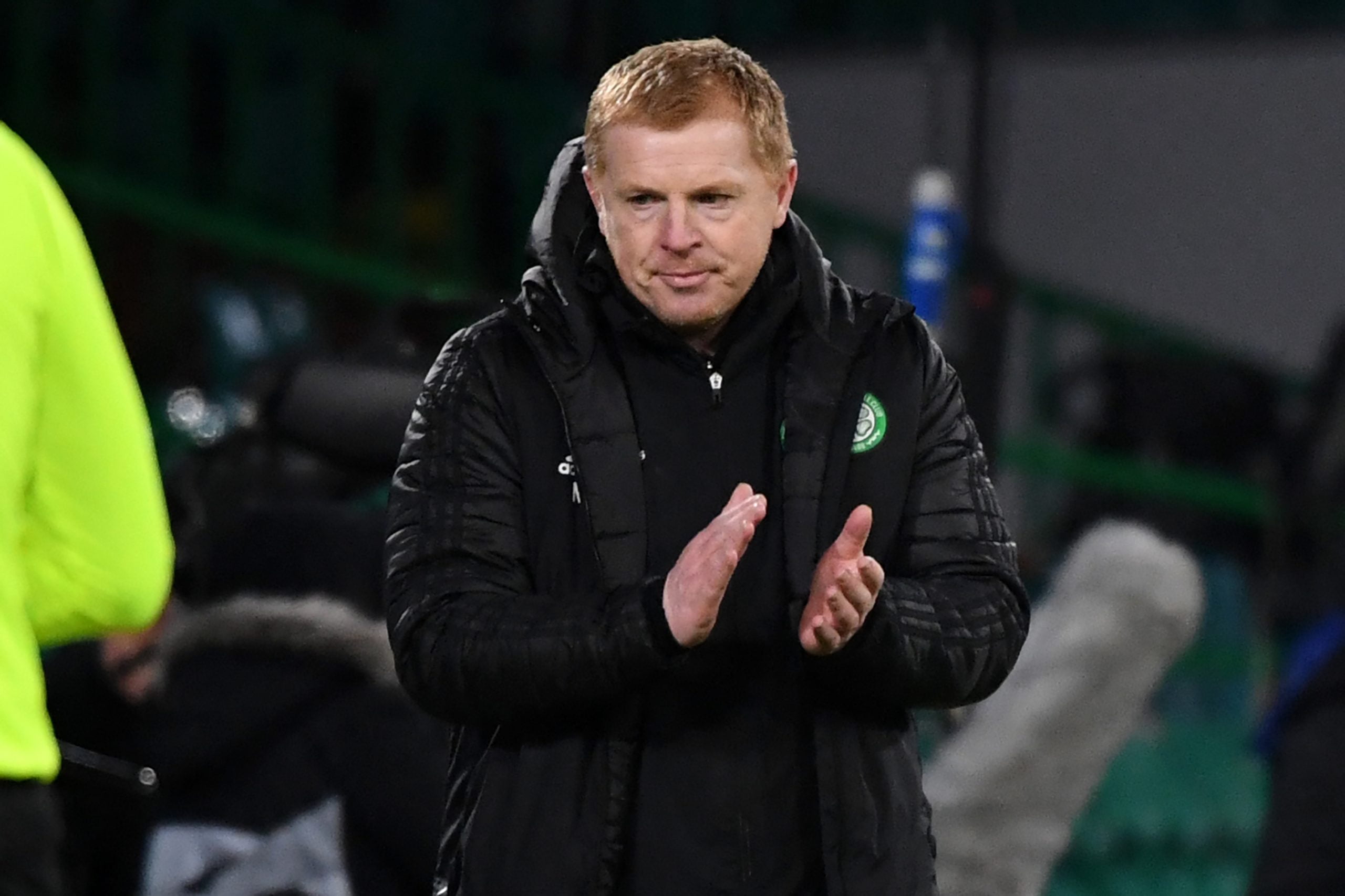 Predicted 4-2-3-1 Celtic Lineup Vs Dundee United - Lennon looks on