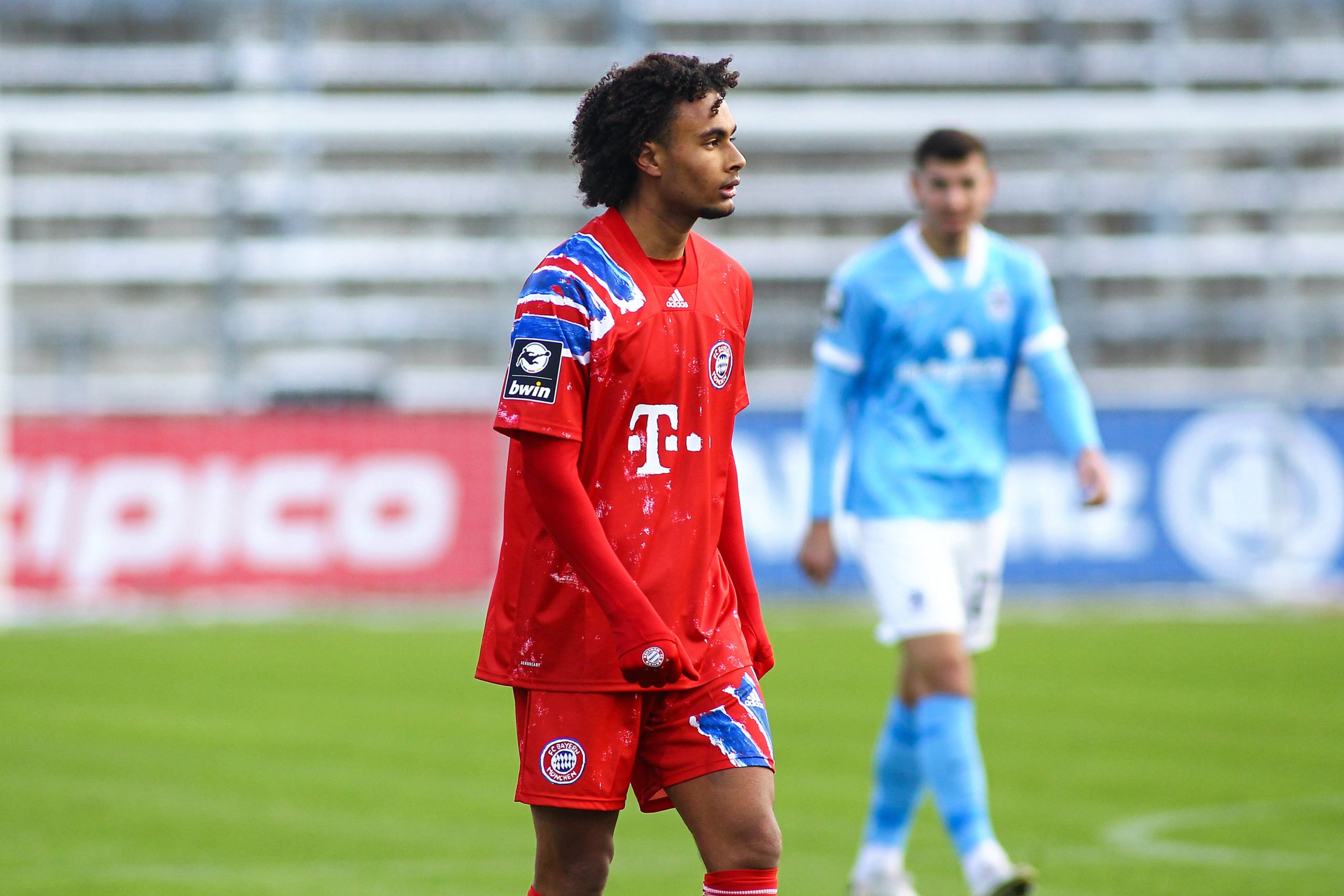 Everton among several clubs hoping to land Zirkzee who is seen in the photo