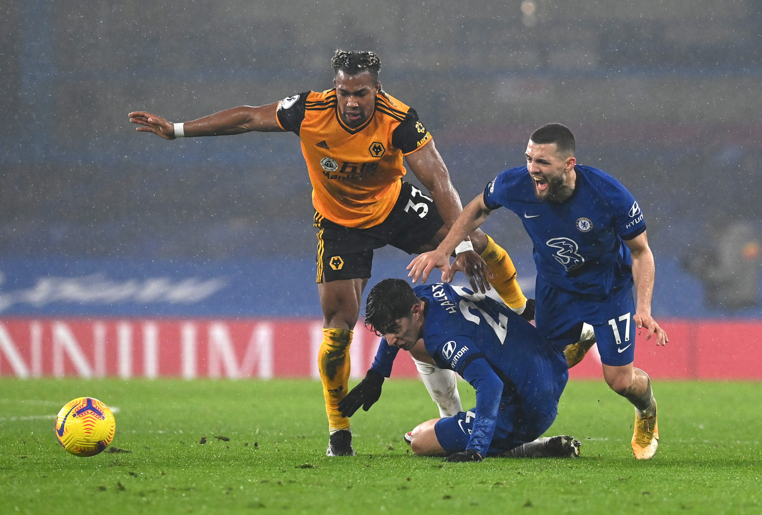 Chelsea players rated in lacklustre draw vs Wolves (Chelsea players are in action in the photo)