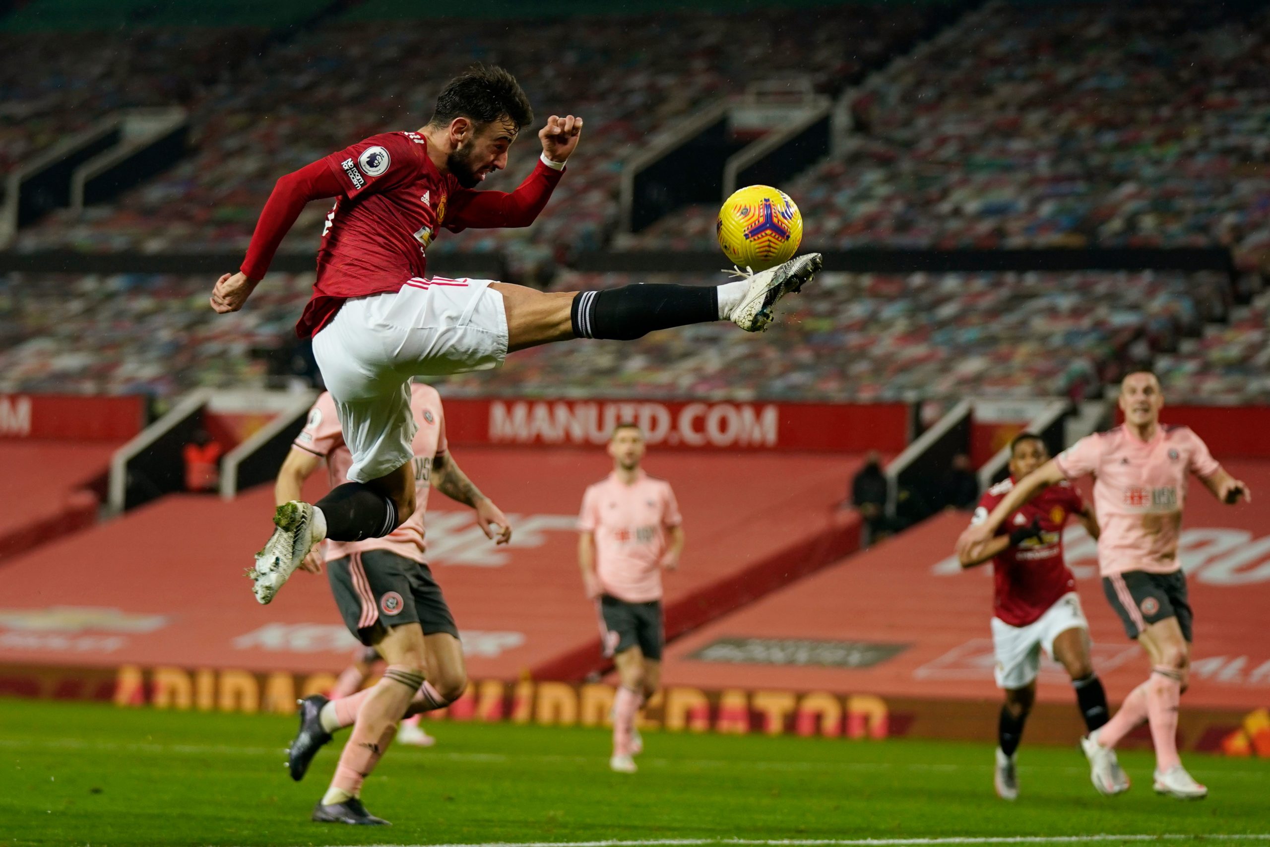 Manchester United Players Rated In Loss To Sheffield United (Bruno Fernandes can be seen in the picture)
