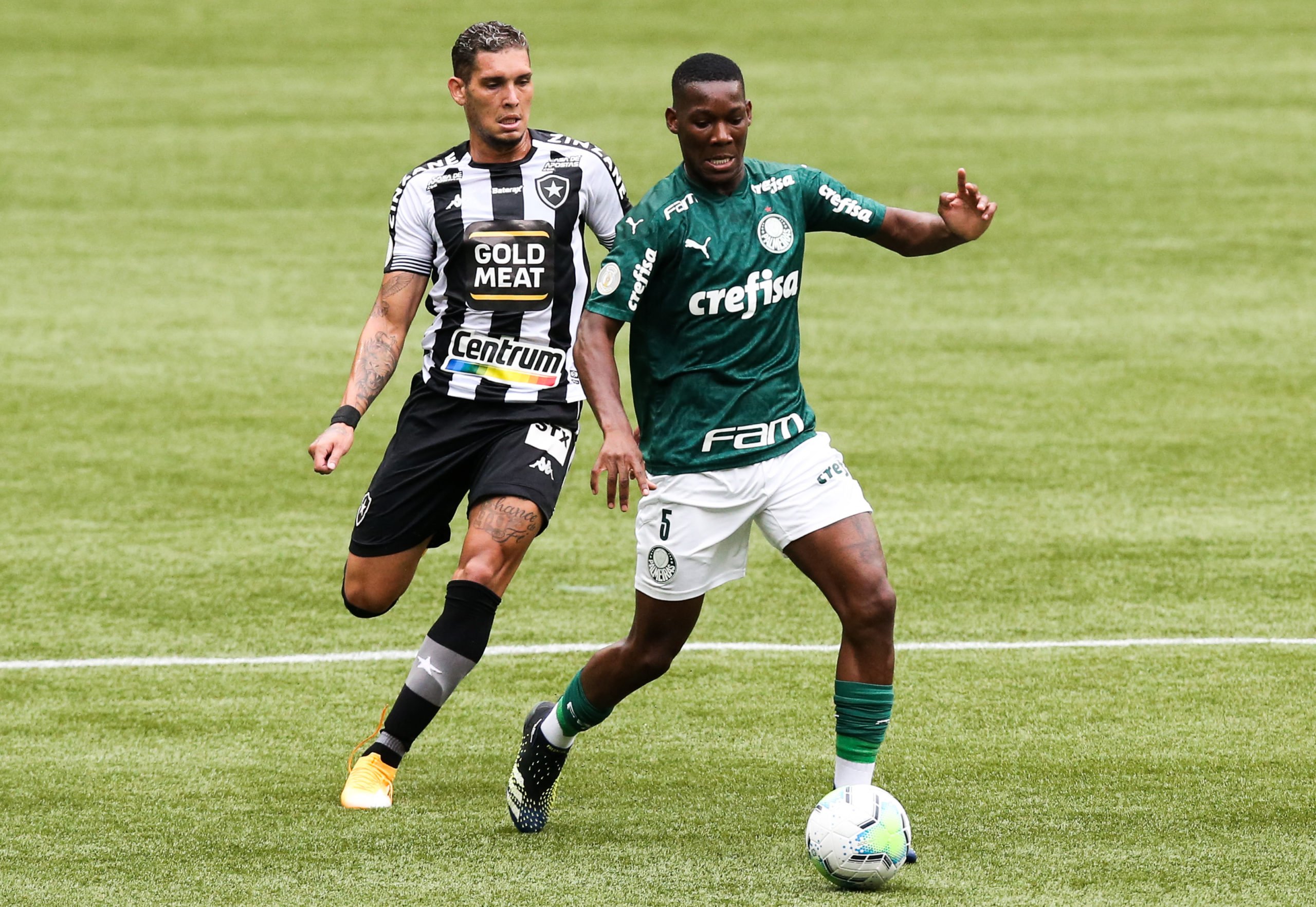 Manchester City keeping tabs on Patrick de Paula who is in action in the picture