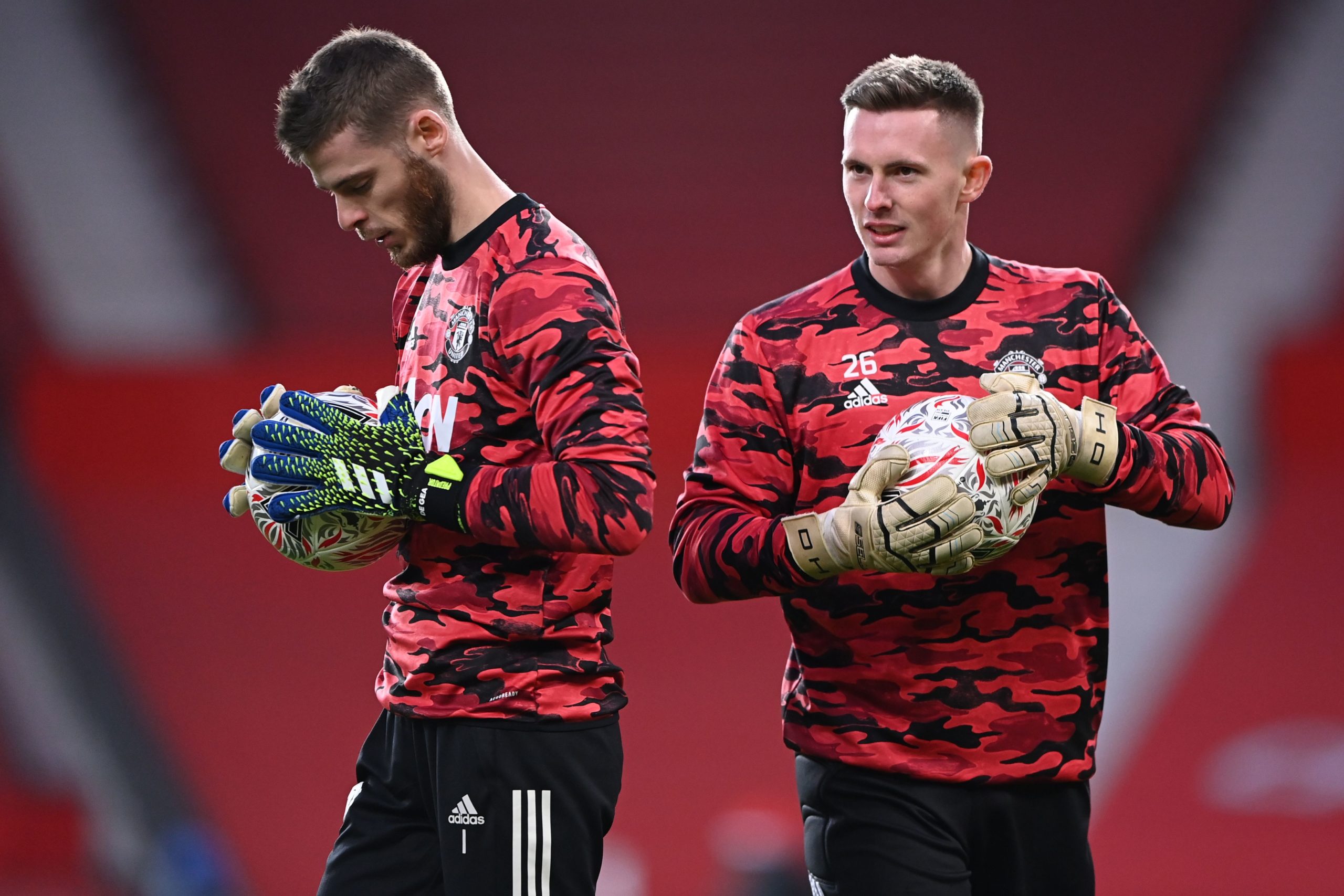 Dean Henderson Gives Ultimatum Amid Lack Of Opportunities (David de Gea and Dean Henderson can be seen in the picture)