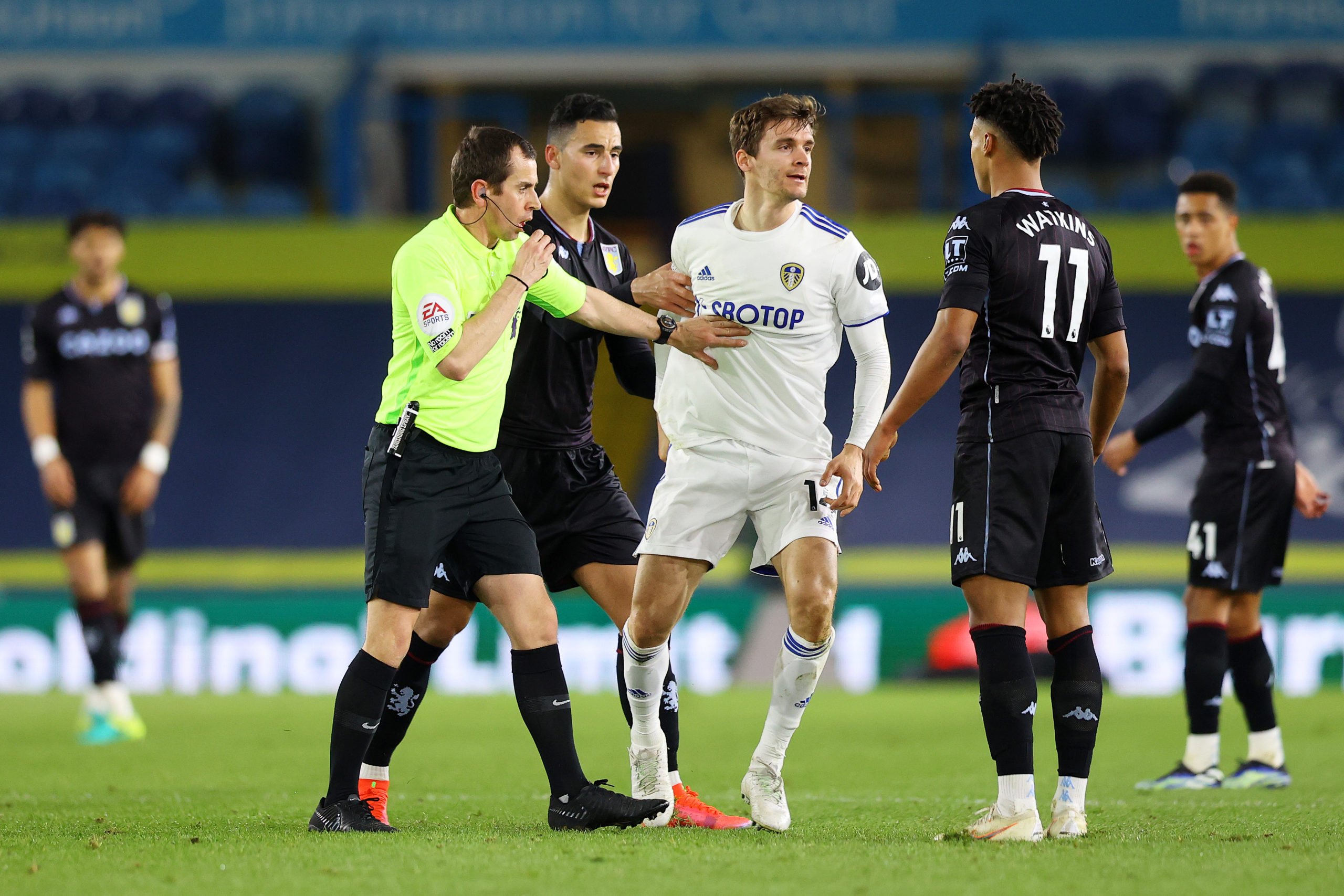 Leeds United Players Rated In Loss Vs Aston Villa (Diego Llorente can be seen in the picture)