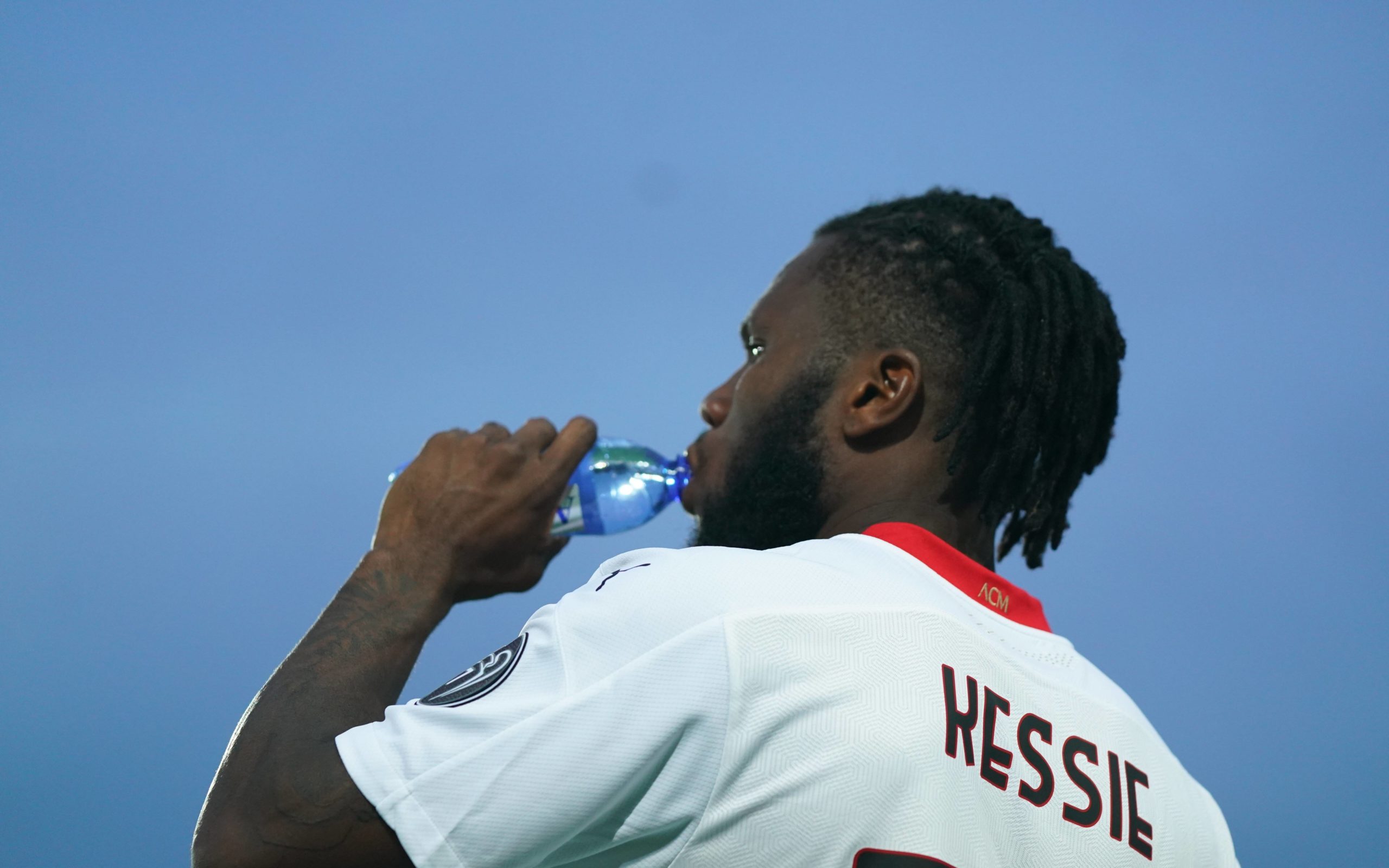 Liverpool have set their sights on Kessie who is seen in the picture