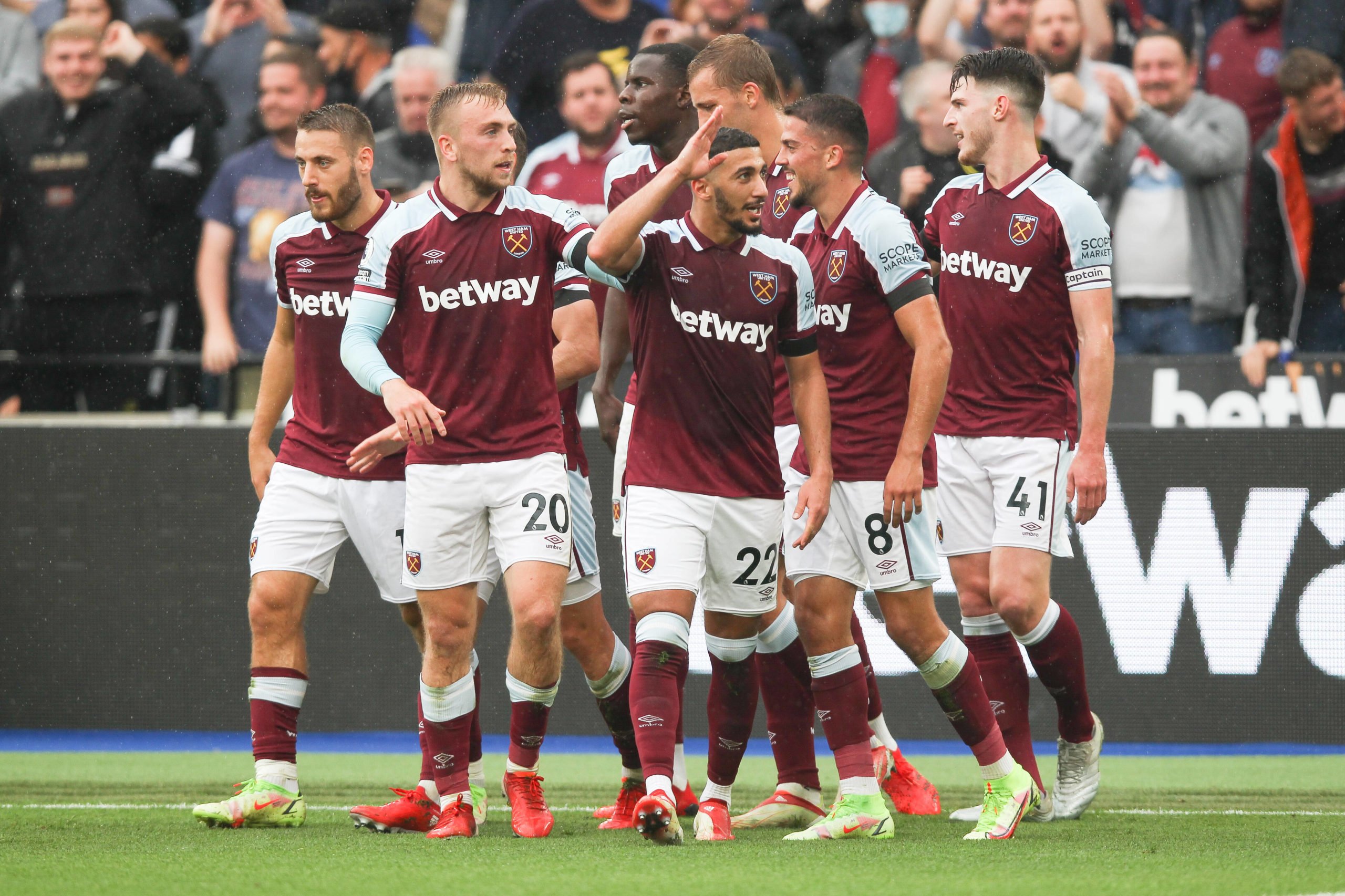 4-2-3-1 West Ham United Predicted Lineup Vs Brentford (West Ham players are seen in the picture)