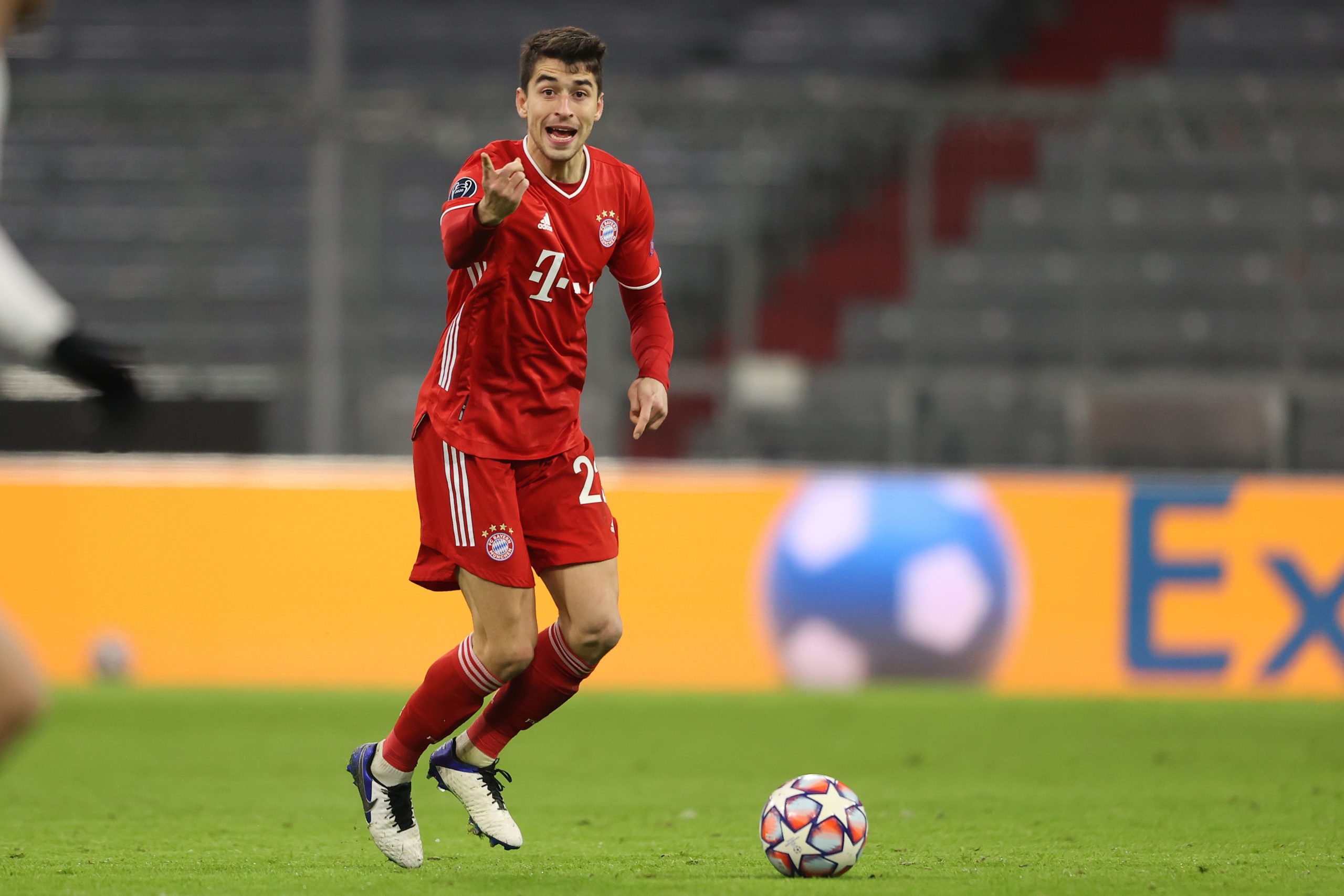 MUNICH, GERMANY - DECEMBER 09: Marc Roca of FC Bayern München runs with the ball during the UEFA Champions League Group A stage match between FC Bayern Muenchen and Lokomotiv Moskva at Allianz Arena on December 09, 2020 in Munich, Germany. (Photo by Alexander Hassenstein/Getty Images)The 4th Official uses images provided by the following image agency: Getty Images (https://www.gettyimages.de/) Imago Images (https://www.imago-images.de/)