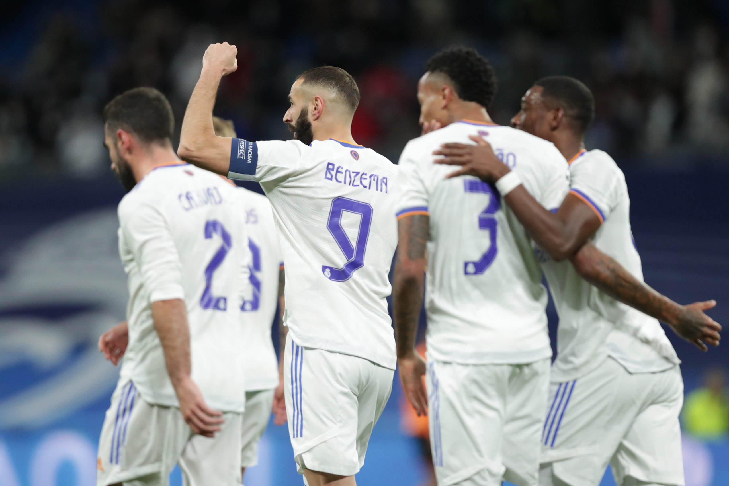 MADRID, SPAIN - NOVEMBER 03: Karim Benzema (2ndL) of Real Madrid CF celebrates scoring their opening goal with teammates during the UEFA Champions League group D match between Real Madrid and Shakhtar Donetsk at Estadio Santiago Bernabeu on November 03, 2021 in Madrid, Spain. (Photo by Gonzalo Arroyo Moreno/Getty Images)
The 4th Official uses images provided by the following image agency:
Getty Images (https://www.gettyimages.de/)
Imago Images (https://www.imago-images.de/)