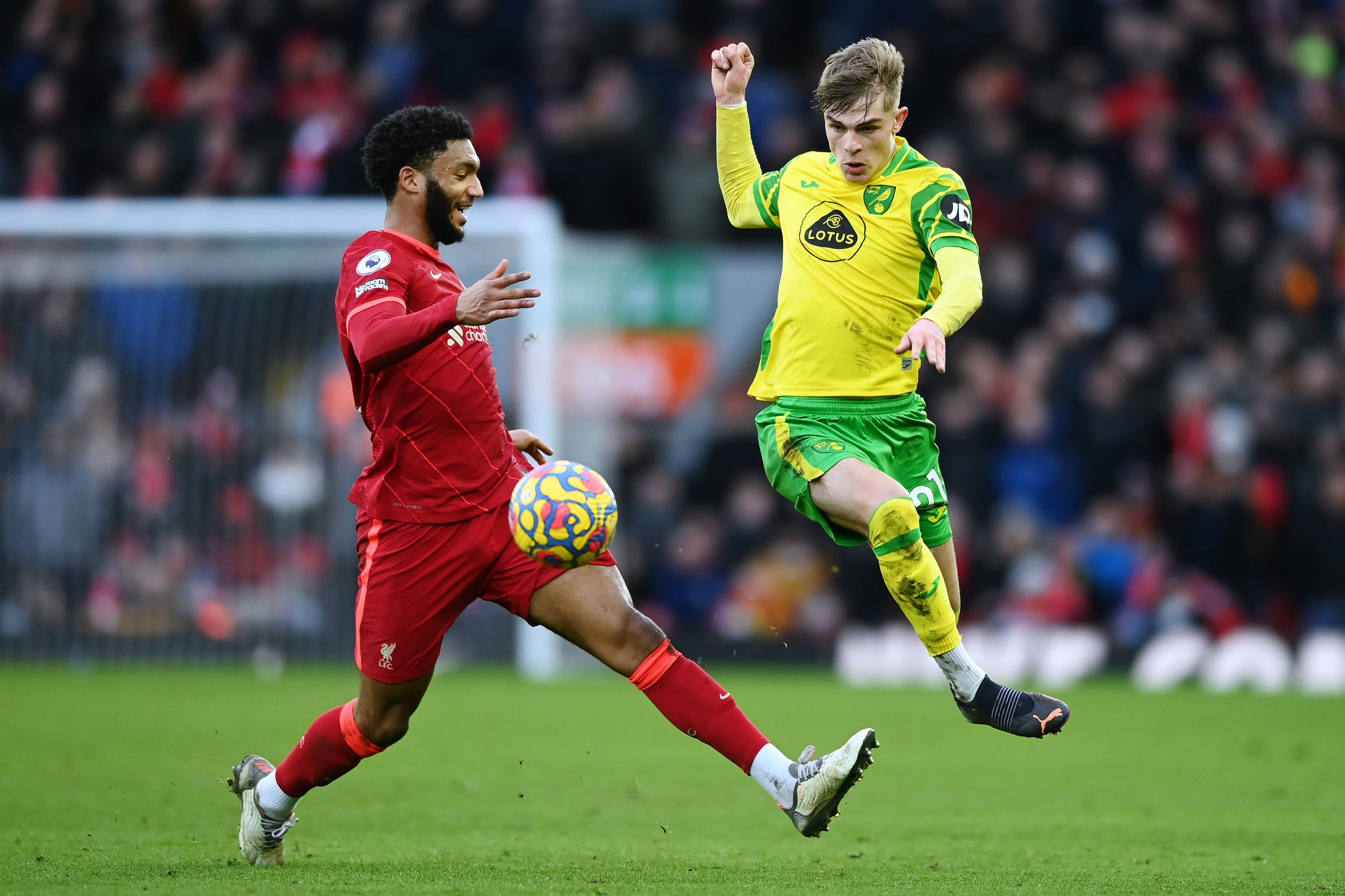 LIVERPOOL, ENGLAND - FEBRUARY 19: Brandon Williams of Norwich City is challenged by Joe Gomez of Liverpool during the Premier League match between Liverpool and Norwich City at Anfield on February 19, 2022 in Liverpool, England. (Photo by Gareth Copley/Getty Images)
The 4th Official uses images provided by the following image agency:
Getty Images (https://www.gettyimages.de/)
Imago Images (https://www.imago-images.de/)