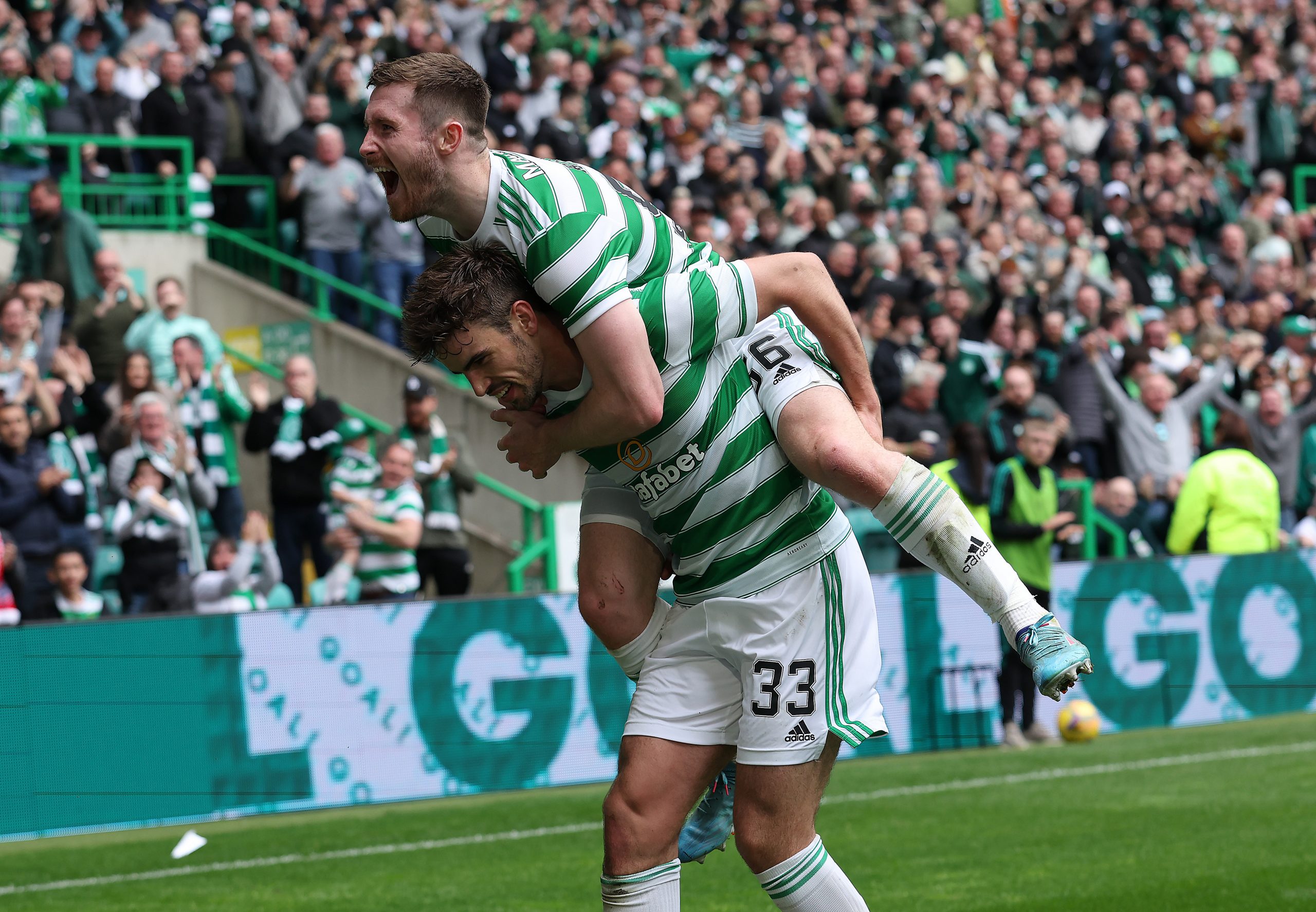 Celtic midfielder Matt O'Riley celebrates his goal