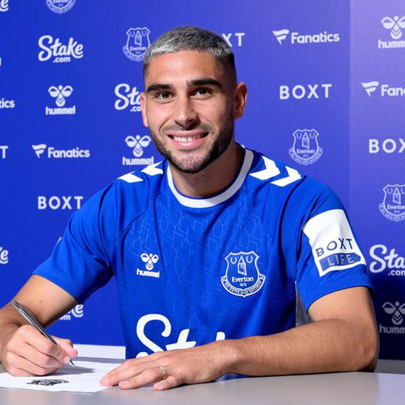 Everton's Neal Maupay