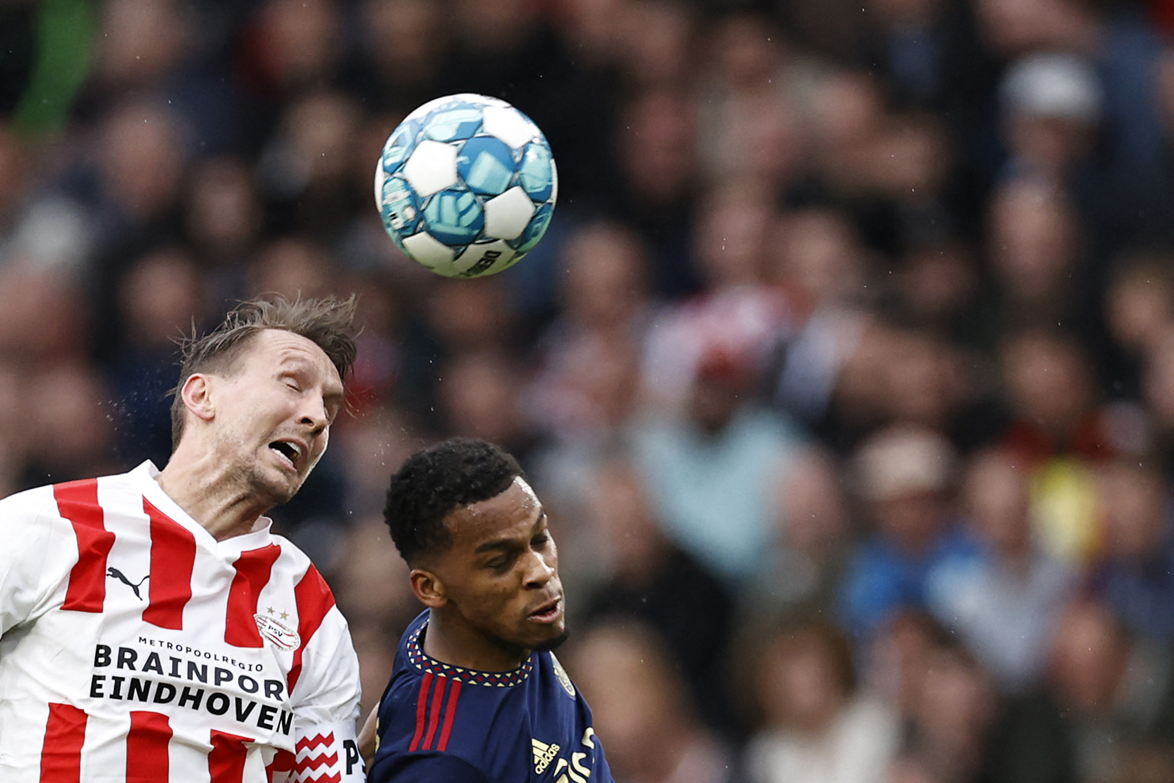 Jurrien Timber of Ajax linked to Manchester United
