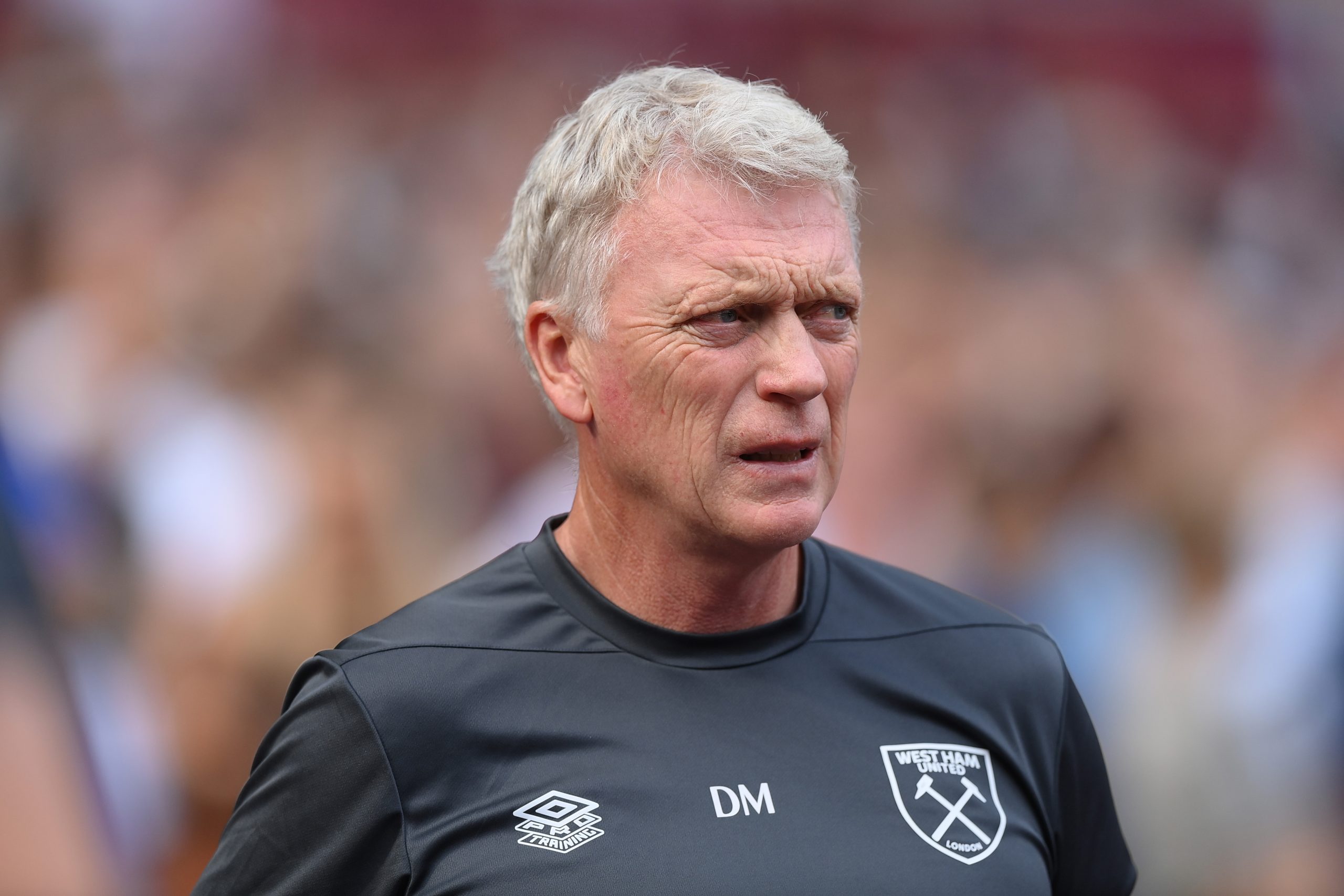 LONDON, ENGLAND - SEPTEMBER 16: David Moyes, Manager of West Ham United, looks on prior to the Premier League match between West Ham United and Manchester City at London Stadium on September 16, 2023 in London, England. (Photo by Justin Setterfield/Getty Images)