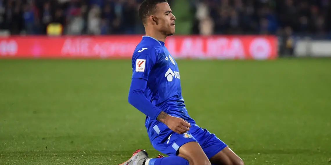 GETAFE, SPAIN - NOVEMBER 25: Mason Greenwood of Getafe CF celebrates after scoring the team's first goal during the LaLiga EA Sports match between Getafe CF and UD Almeria at Coliseum Alfonso Perez on November 25, 2023 in Getafe, Spain. (Photo by Denis Doyle/Getty Images)