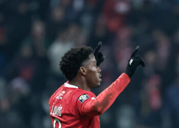 Lille's Canadian forward #09 Jonathan David celebrates scoring his team's second goal during the French L1 football match between Lille LOSC and FC Metz at Stade Pierre-Mauroy in Villeneuve-d'Ascq, northern France on December 3, 2023. (Photo by Sameer Al-DOUMY / AFP) (Photo by SAMEER AL-DOUMY/AFP via Getty Images)