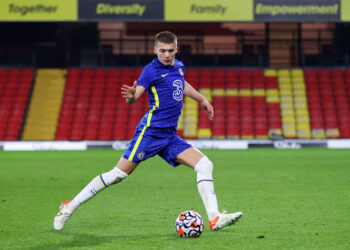 WATFORD, ENGLAND - JANUARY 13:  Alfie Gilchrist of Chelsea during the FA Youth Cup match between Watford U18 and Chelsea U18 at Vicarage Road on January 13, 2022 in Watford, England. (Photo by Catherine Ivill/Getty Images)