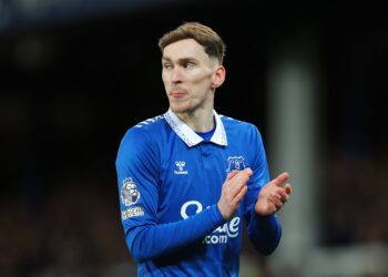 LIVERPOOL, ENGLAND - FEBRUARY 19: James Garner of Everton acknowledges the crowd during the Premier League match between Everton FC and Crystal Palace at Goodison Park on February 19, 2024 in Liverpool, England. (Photo by Matt McNulty/Getty Images)
