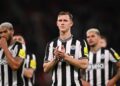 MANCHESTER, ENGLAND - MAY 15: Newcastle United player Emil Krafth and team mates applaud the fans after the Premier League match between Manchester United and Newcastle United at Old Trafford on May 15, 2024 in Manchester, England. (Photo by Stu Forster/Getty Images)