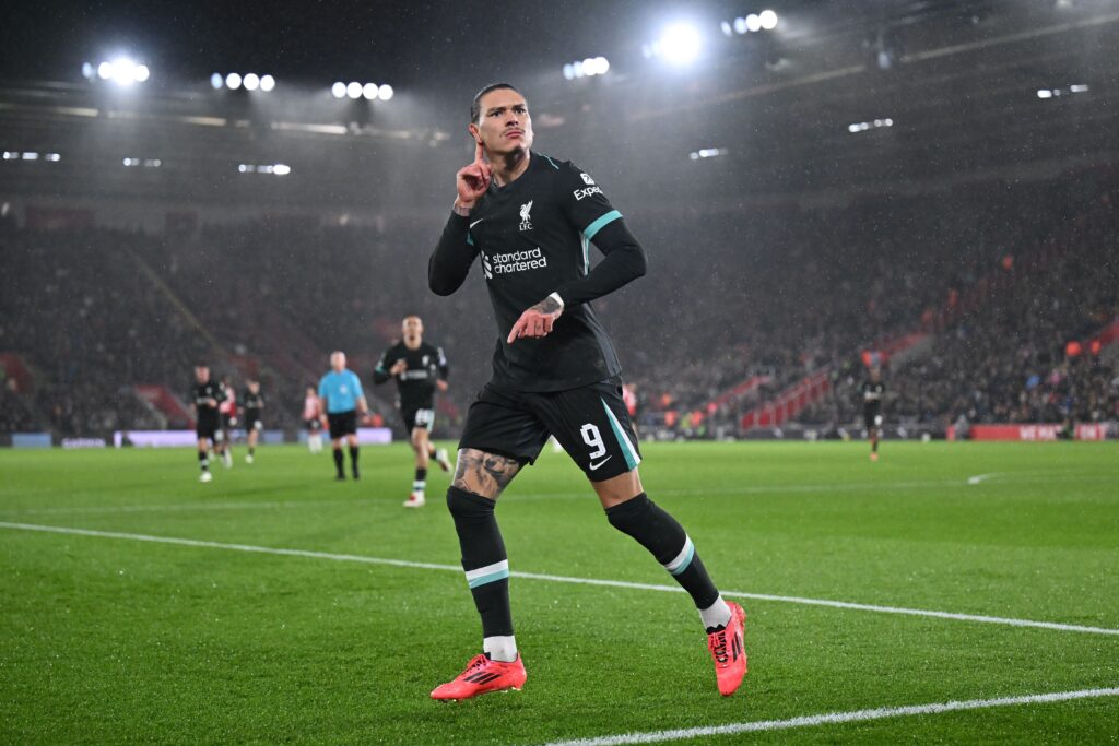 SOUTHAMPTON, ENGLAND - DECEMBER 18: Darwin Nunez of Liverpool celebrates scoring his team's first goal during the Carabao Cup Quarter Final match between Southampton and Liverpool at St Mary's Stadium on December 18, 2024 in Southampton, England. (Photo by Dan Mullan/Getty Images)