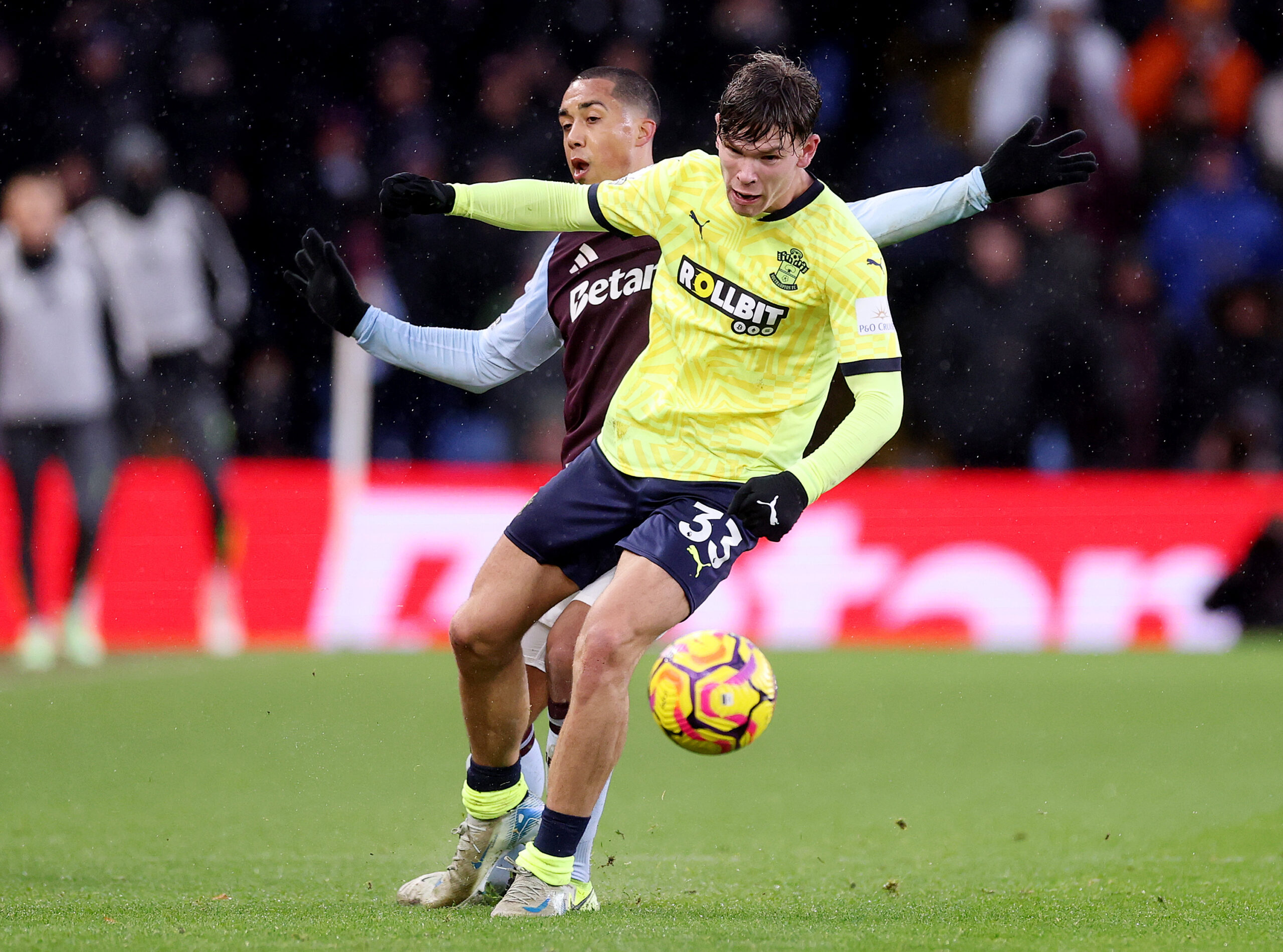 Tyler Dibling in action against Aston Villa