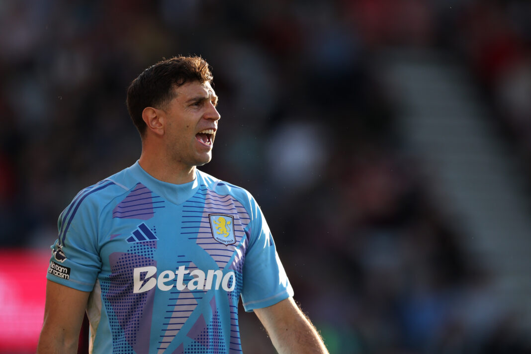 Emiliano Martinez linked to Martinez