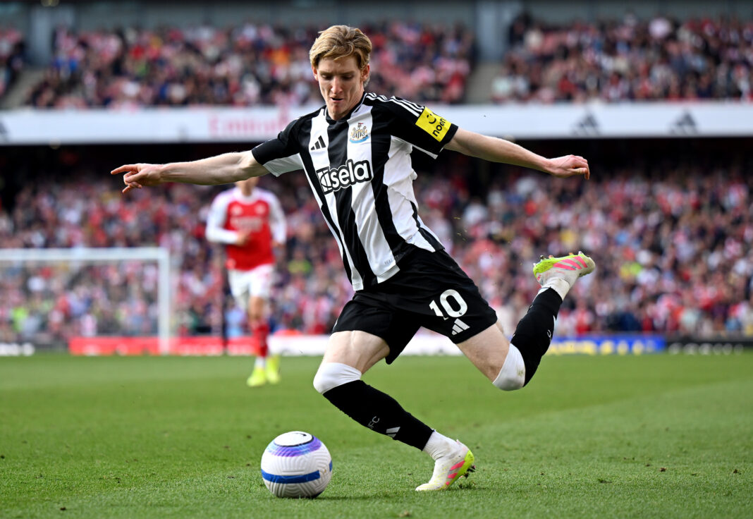 Arsenal FC v Newcastle United FC - Premier League Liverpool