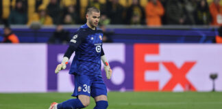 Barcelona Are Keeping A Keen Eye On This Ligue 1 Custodian: Should Flick Go For Him? Barcelona