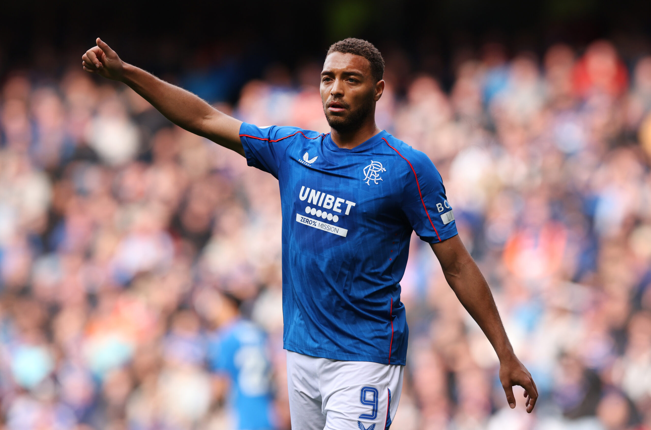 Rangers striker Dessers against Hibernian